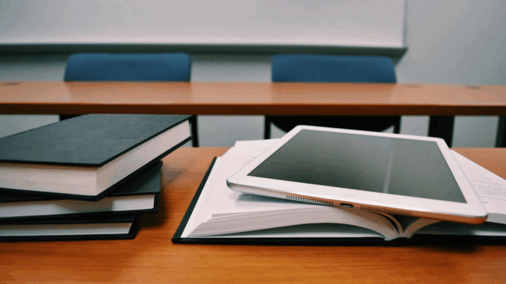 College is growth under pressure, support does not make you weaker